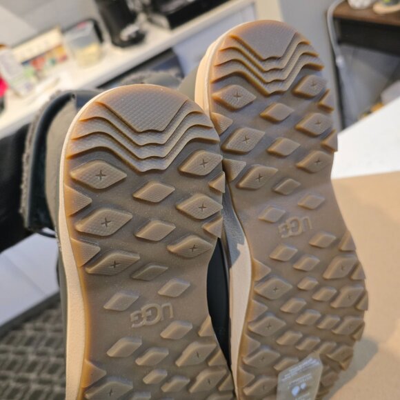 UGG ADIRONDACK III NYLON QUILTED SLATE WATERPROOF Boot US WOMEN'S SIZE 6 NEW - Picture 9 of 15